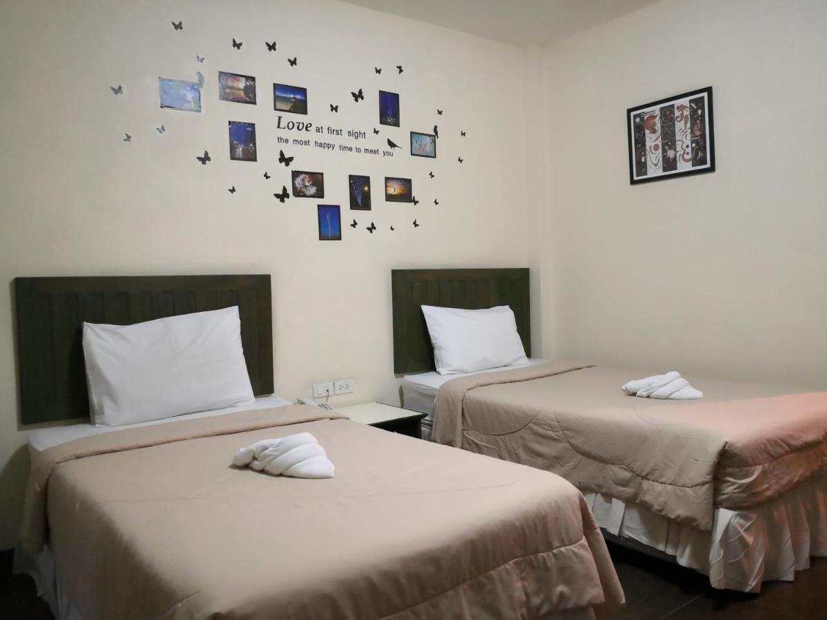 Baan Suksiri Hotel Hua Hin Bagian luar foto