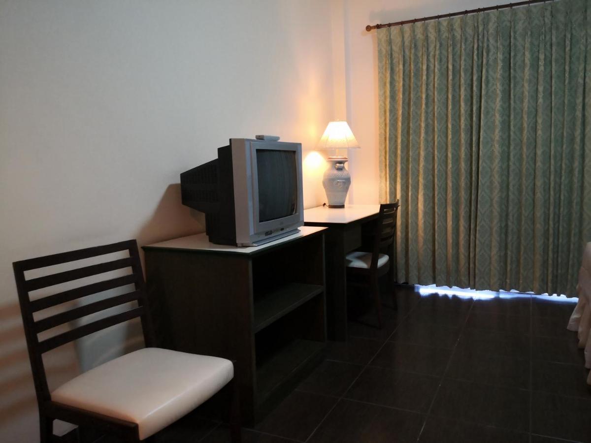 Baan Suksiri Hotel Hua Hin Bagian luar foto