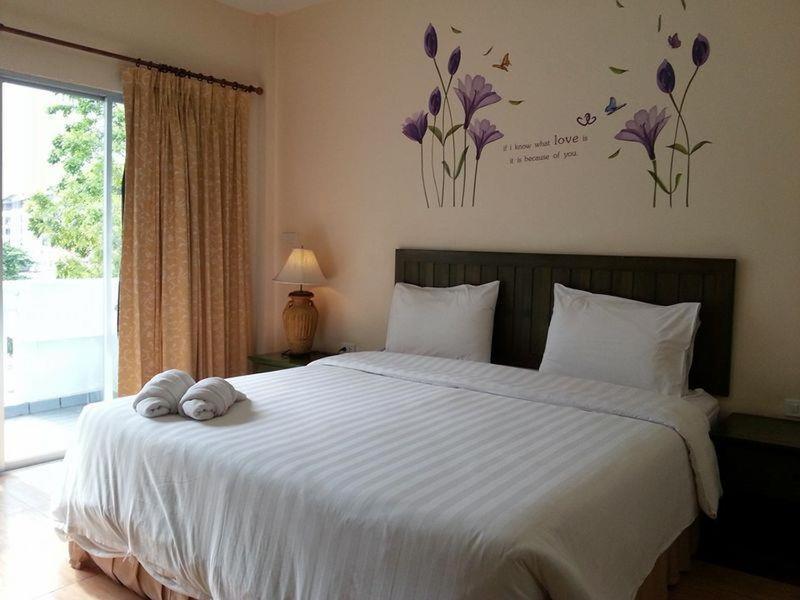 Baan Suksiri Hotel Hua Hin Bagian luar foto