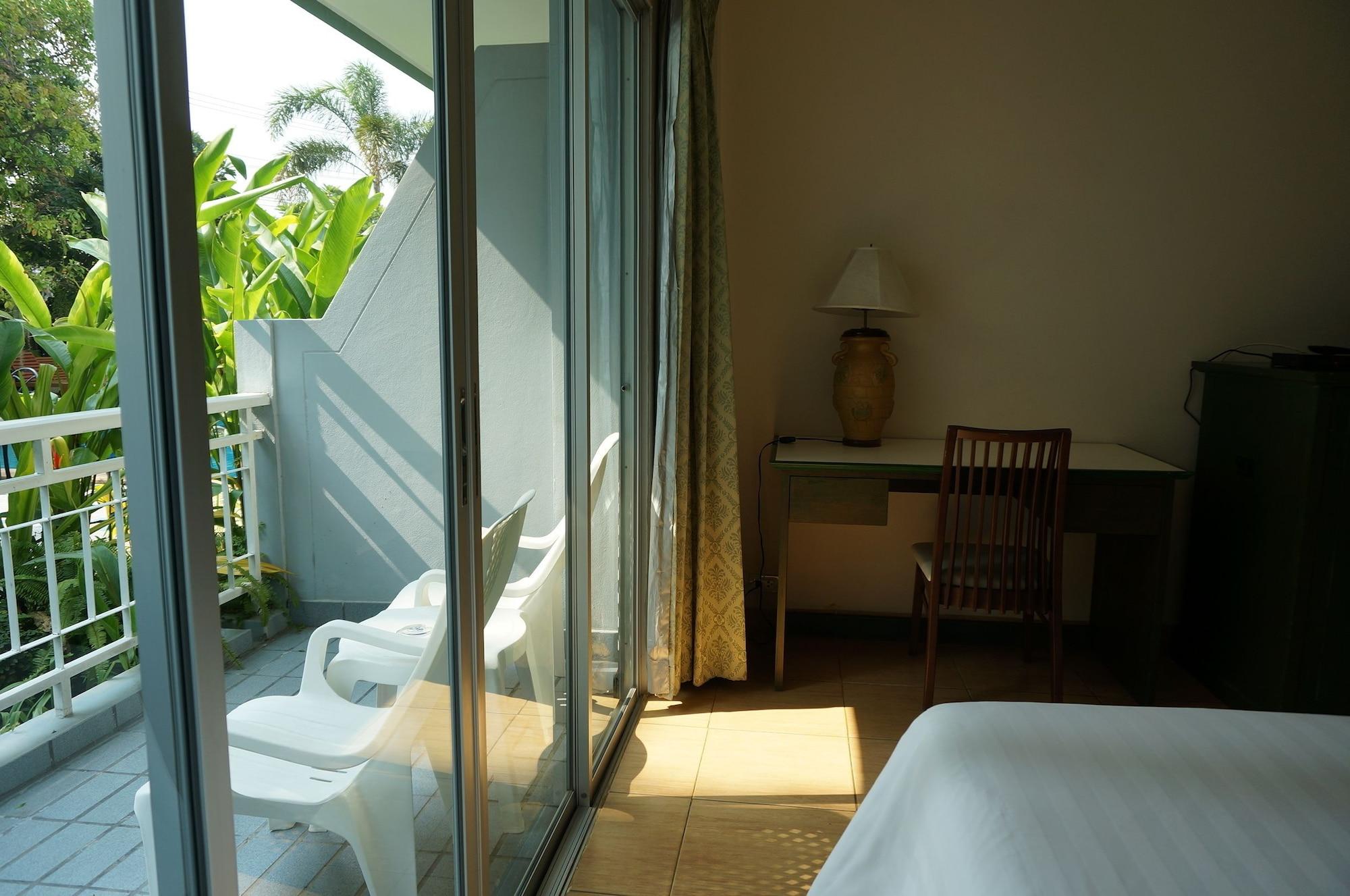 Baan Suksiri Hotel Hua Hin Bagian luar foto