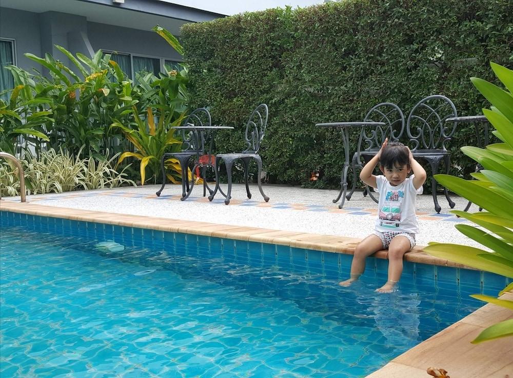 Baan Suksiri Hotel Hua Hin Bagian luar foto