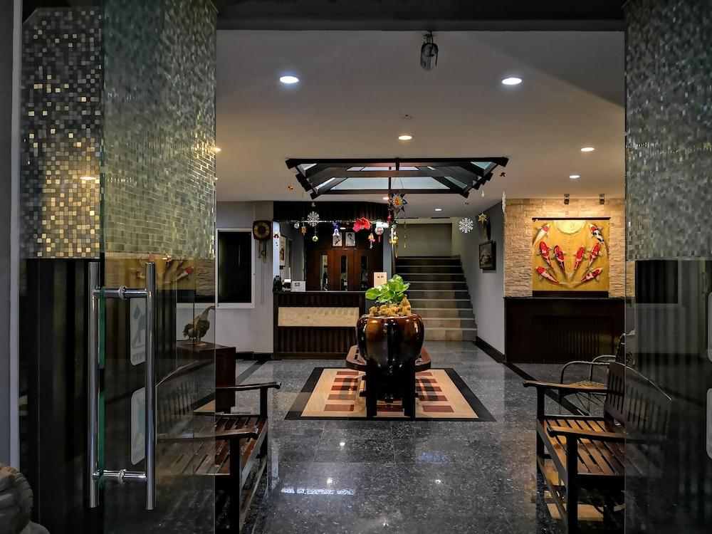 Baan Suksiri Hotel Hua Hin Bagian luar foto